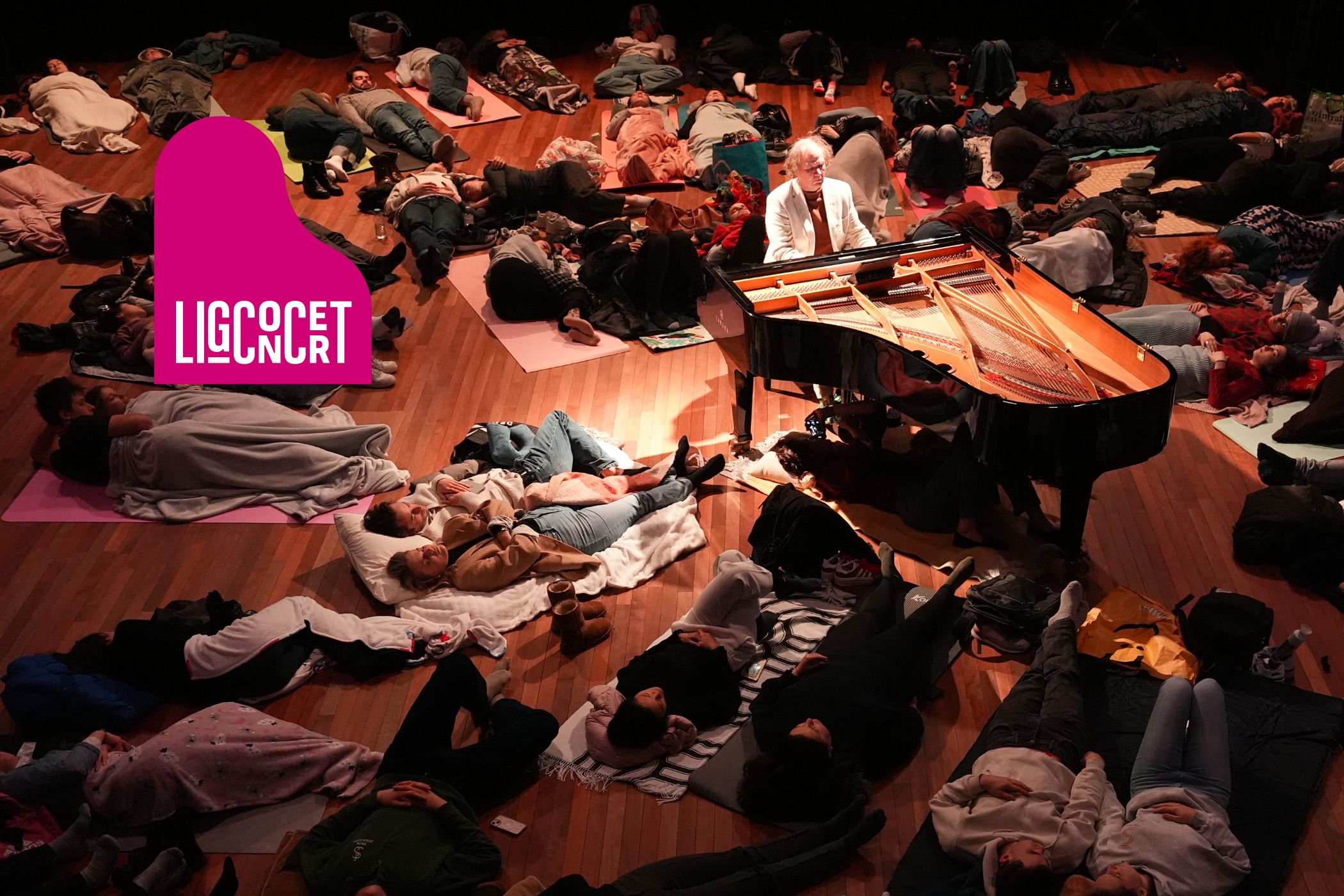 Ligconcert Einaudi, Tiersen en Glass